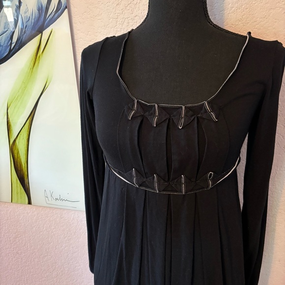 dress size small - Picture 2 of 5